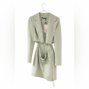 Zara Women's Light Green Blazer and Skirt Set